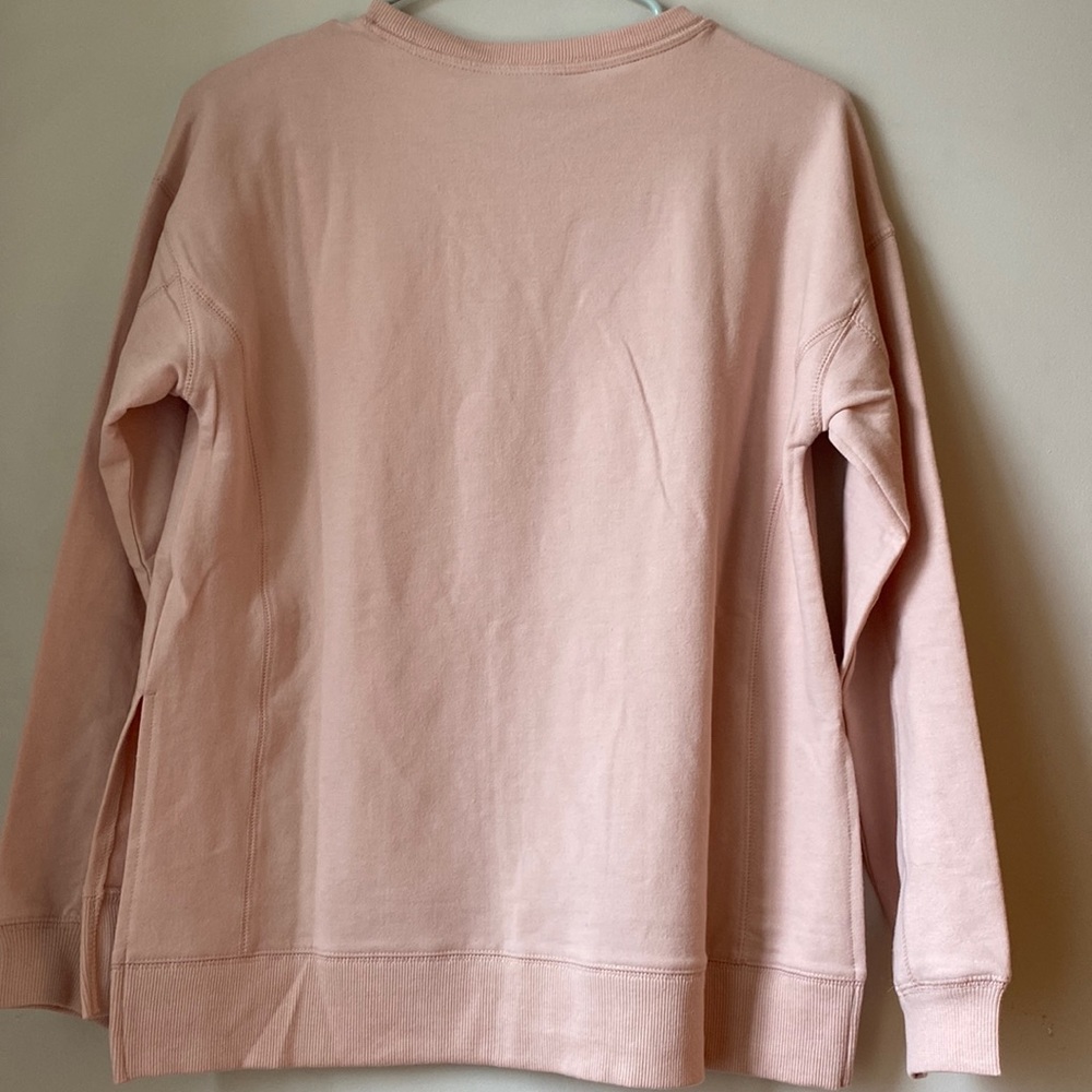 🎉HP👉NWT WILDFOX XS Statement crewneck Sweatshirt. “But first, Cocktails” - Picture 9 of 13